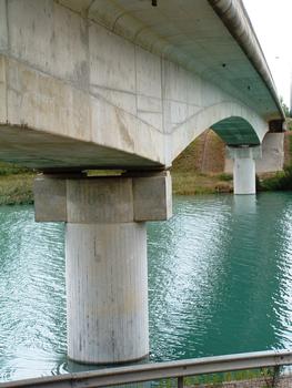 Brégnier-Cordon - Pont du CD19 sur le canal de dérivation