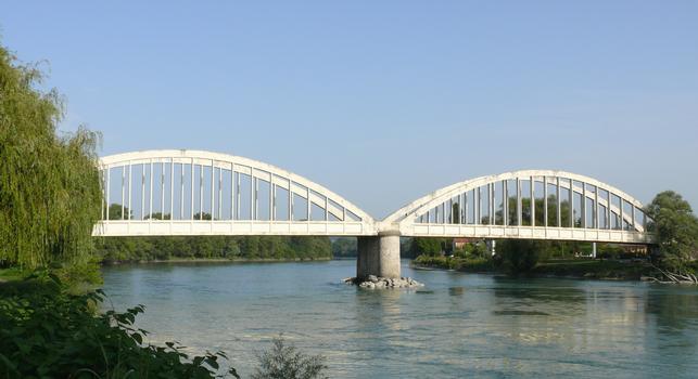 Pont de Loyettes sur le Rhône