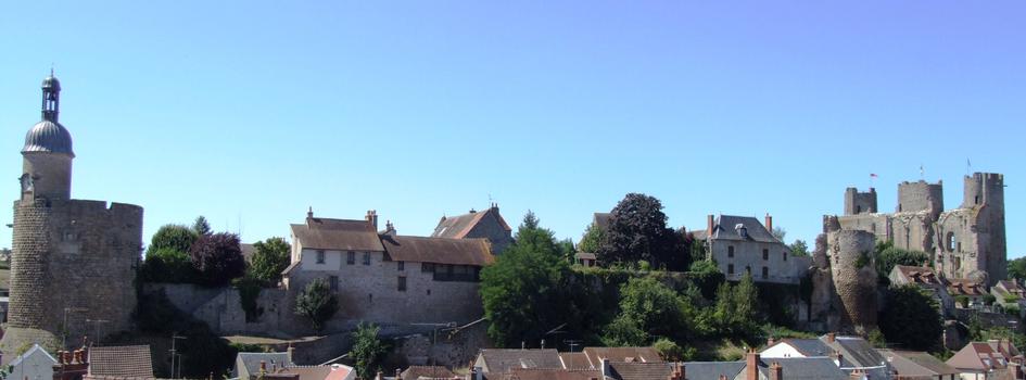 Château de Bourbon-l'Archambault - L'ensemble des vestiges du château de la tour Quiquengrogne aux trois tours du Nord