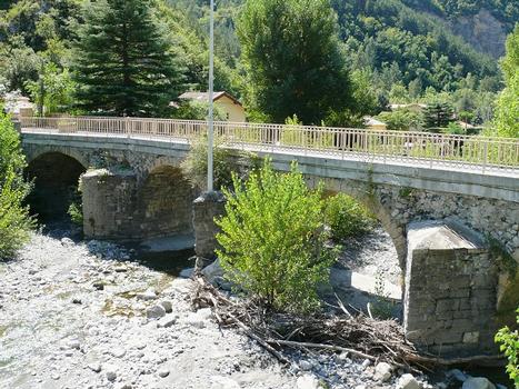 Digne-les-Bains - Pont du Pigeonnier