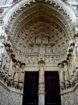 Cathédrale Notre-Dame d'Amiens.Portail Saint-Firmin