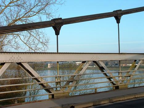 Ancenis - Pont suspendu - Suspentes et tablier