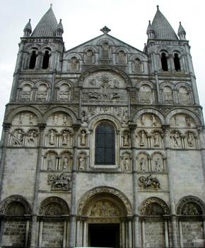 Kathedrale Saint-Pierre in Angoulême
