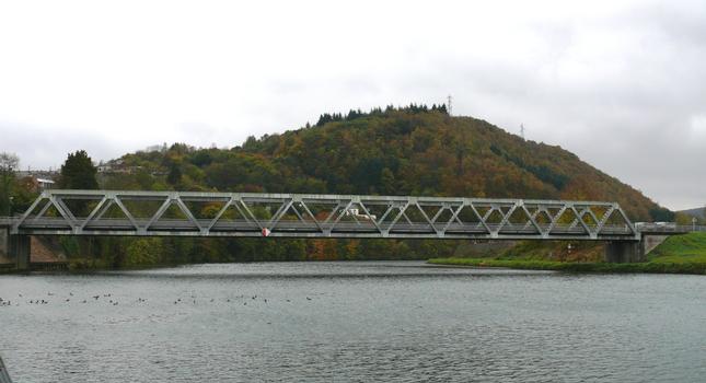 Fachwerkbrücke in Fumay