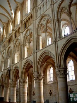 Mouzon - Abbaye Notre-Dame - Abbatiale - Elévation de la nef
