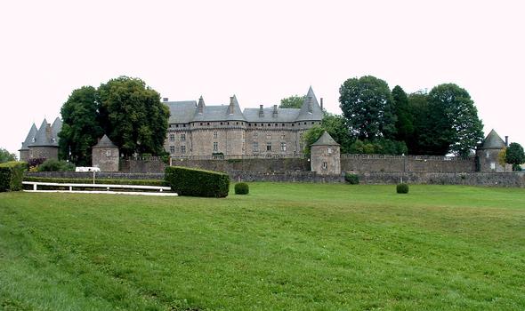 Château de Pompadour - Ensemble