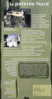 Lapradelle-Puilaurens - Château de Puilaurens - La poterne nord - Panneau d'information