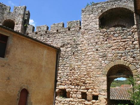 Château de Villerouge-Termenès - Dans la cour du château