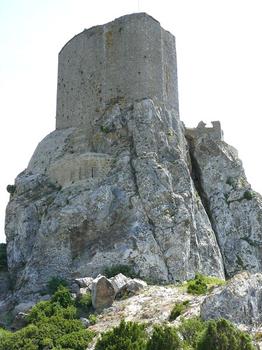 Cucugnan - Château de Quéribus - Le donjon - Vu de l'est