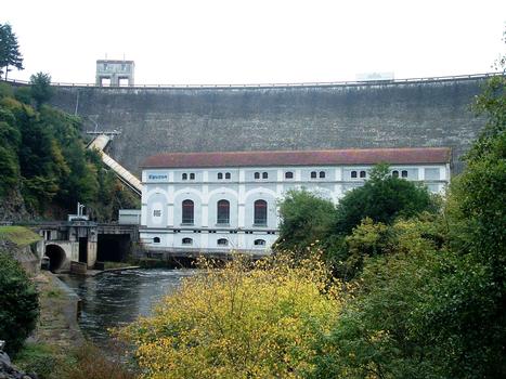Barrage d'Eguzon - Usine et barrage