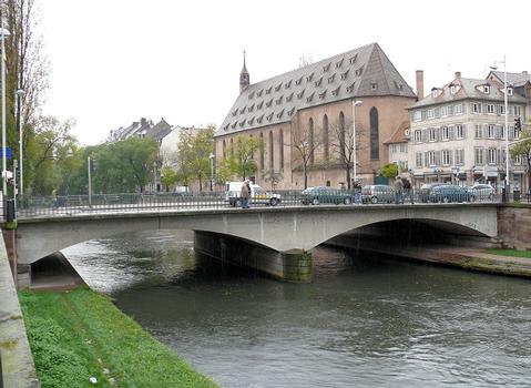 Strasbourg - Pont de Saverne et église Saint-Jean