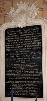 Bazoches-du-Morvan - Eglise Saint-Hilaire - Epitaphe au-dessus du tombeau de Vauban