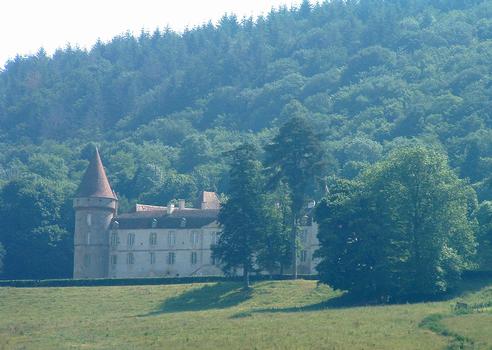 Château de Bazoches - Le château vu de Bazoches-en-Morvan