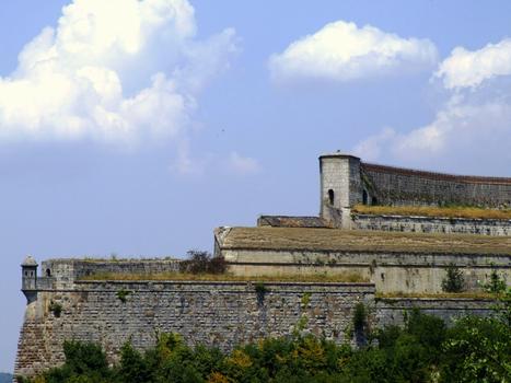 Citadelle de Besançon - Front de Secours - Bastion et rempart