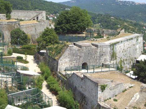 Citadelle de Besançon - Front de Secours - Demi-lune et bastions