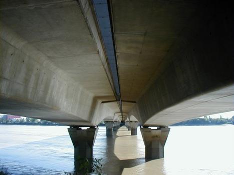 François-Mitterand-Brücke in Bordeaux