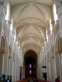 Caen - Abbaye aux dames - Eglise de la Trinité - Vaisseau central