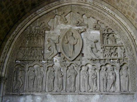 Cathédrale Saint-Etienne à Cahors.Tympan du portail nord