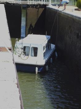 Canal de Briare - Rogny - Ecluse n°18 - Porte aval