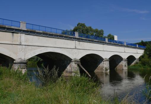 Pont-canal de Flavigny (franchissement de la Moselle)