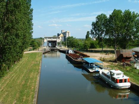 Canal du Centre - Chalon-sur-Saône - Première écluse