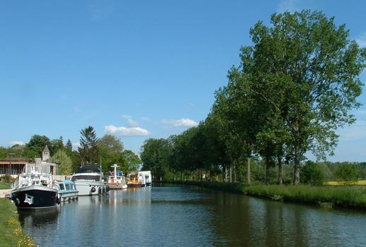 Canal du Centre - Fragnes - Halte nautique