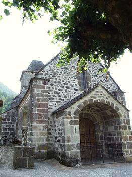 Saint-Vincent-de-Salers - Eglise Saint-Vincent - Porche ajouté au 16ème siècle