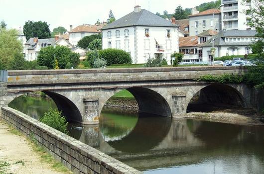 Aurillac - Pont Bourbon