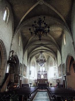Salers - Eglise Saint-Mathieu - Nef (reconstruction du 15ème siècle jusqu'à la consécration de l'église en 1522) : Salers - Eglise Saint-Mathieu - Nef (reconstruction du 15 ème siècle jusqu'à la consécration de l'église en 1522)