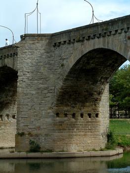 Pont Vieux, CarcassonneUne pile