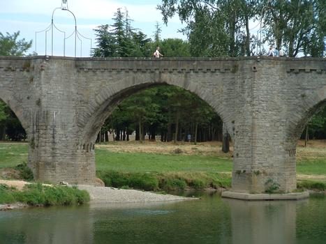 Pont Vieux, CarcassonneUne travée vue de l'aval
