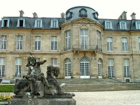 Champs-sur-Marne Castle