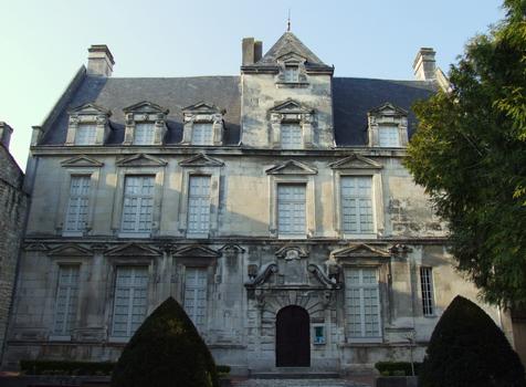Saintes - Hôtel du Présidial