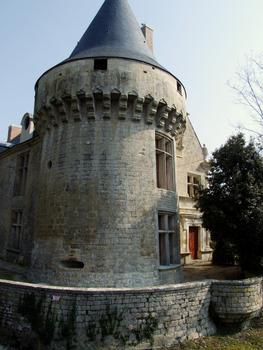 Château de Dampierre-sur-Boutonne
