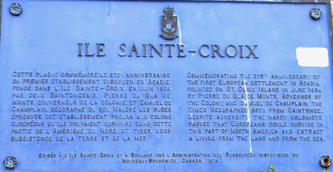 Remparts de Brouage - Porte d'Hiers (1631) - Panneau commémoratif: Île Sainte-Croix (Nouveau-Brunswick) Premier établissement en Acadie en juin 1604