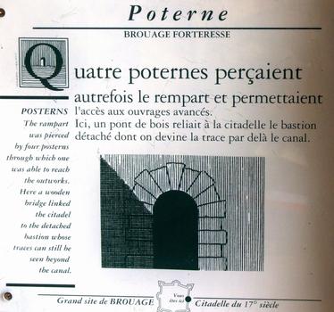 Remparts de Brouage - Courtine de la Mer - Poterne - Panneau d'information