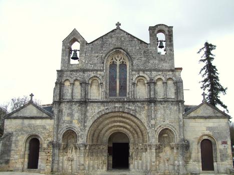 Pons - Eglise Saint-Vivien