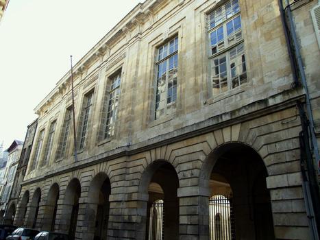 La Rochelle - Chambre de commerce dite la Bourse - Façade sur la rue du Palais