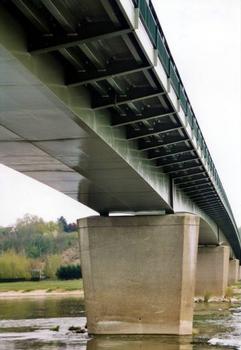 Pont de Chaumont-sur-LoireTablier et pile
