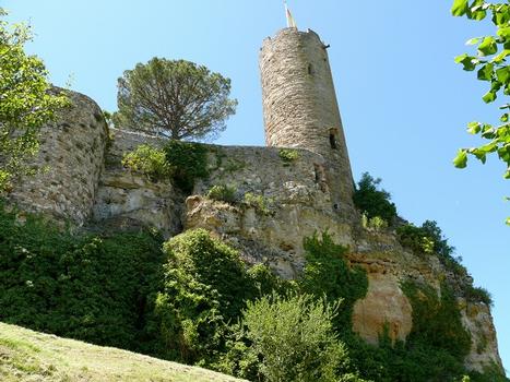 Château de Turenne - La tour César, ancien donjon