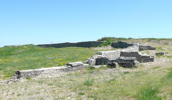 Alise-Sainte-Reine - Site archéologique d'Alésia - Vestiges du théâtre gallo-romain