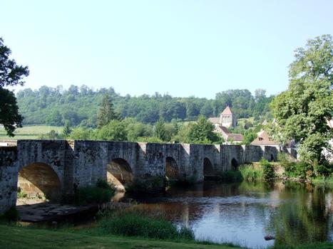 Moutier-d'Ahun - «Roman» Bridge