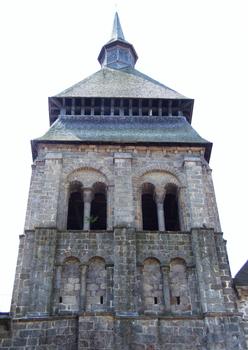 Chambon-sur-Voueize - Ancienne abbatiale Sainte-Valérie - Clocher au-dessus de la croisée du transept