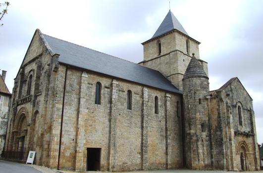 Melle - Ancienne église Saint-Savinien - Ensemble