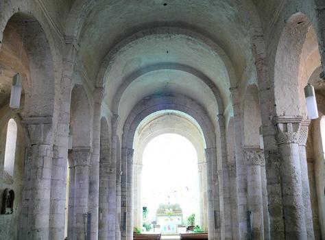 Champdeniers-Saint-Denis - Eglise Notre-Dame - Nef romane