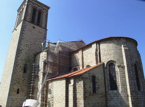 Parthenay - Ancienne collégiale Sainte-Croix - Chevet et clocher