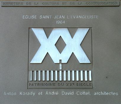 Dole - Eglise Saint-Jean-l'Evangéliste - Plaque du patrimoine du XXè siècle