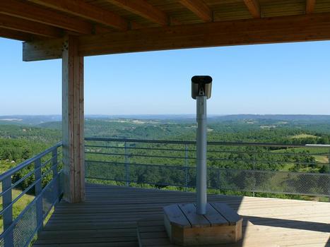 Florimont-Gaumier - Moncalou - Tour panoramique de Moncalou - Vue vers la vallée de la Dordogne