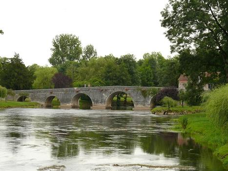 Old Bourdeilles Bridge