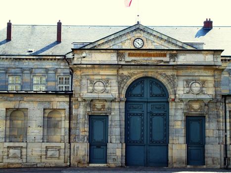 Besançon - Hôtel de la Préfecture du Doubs - Portail d'entrée